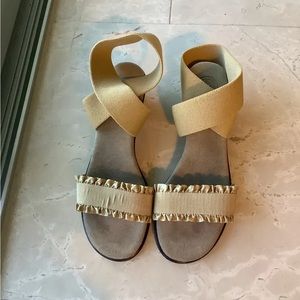 Charleston Shoe Co sandals size 8